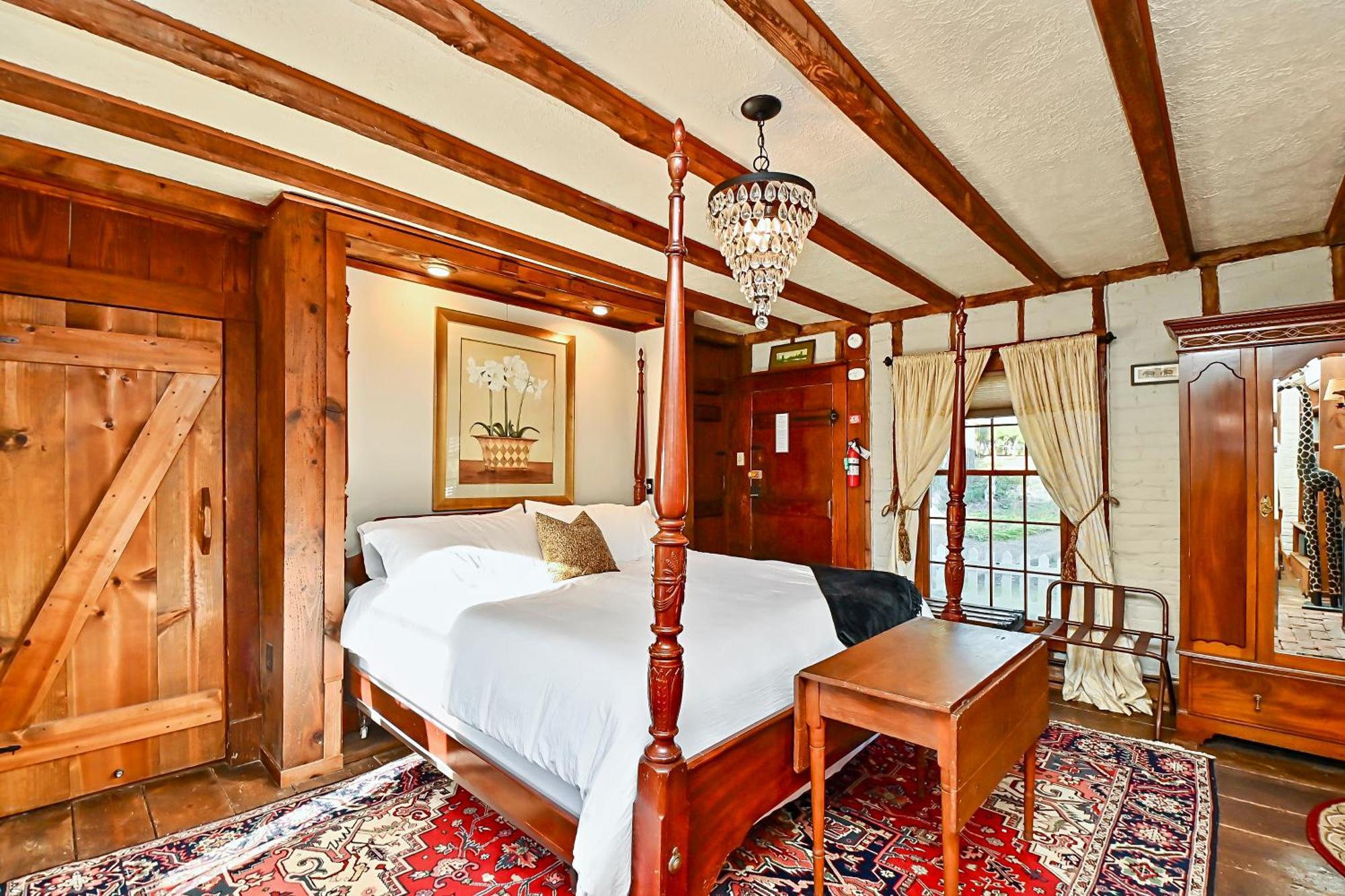 Prospect Hill Inn & Restaurant Zion Crossroads Екстер'єр фото