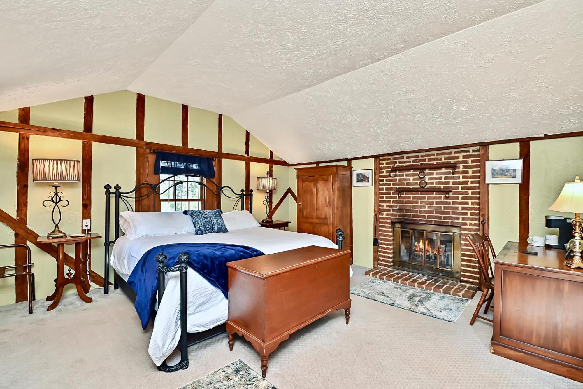 Prospect Hill Inn & Restaurant Zion Crossroads Екстер'єр фото