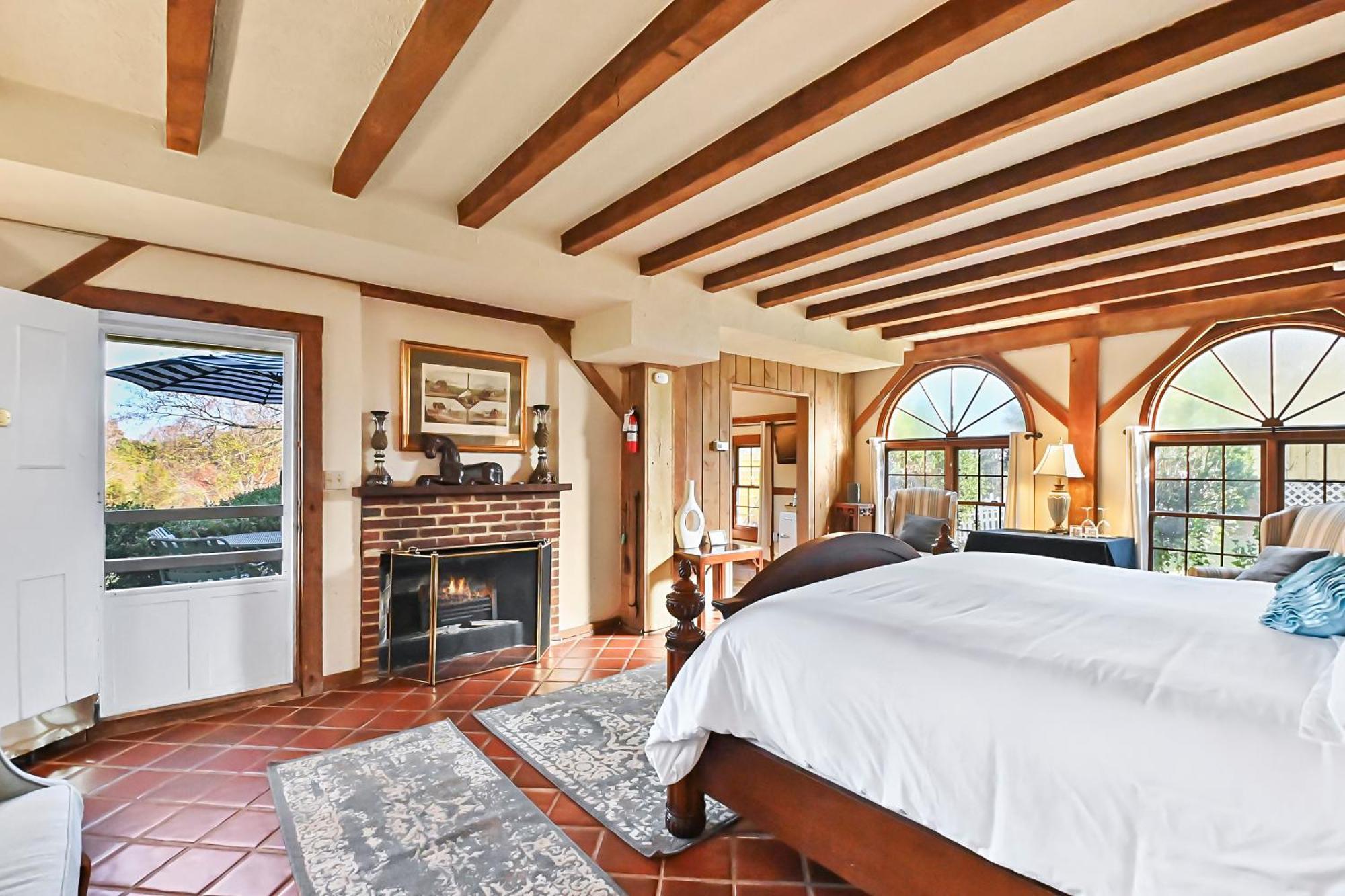 Prospect Hill Inn & Restaurant Zion Crossroads Екстер'єр фото